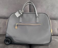 Tumi