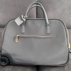 Tumi