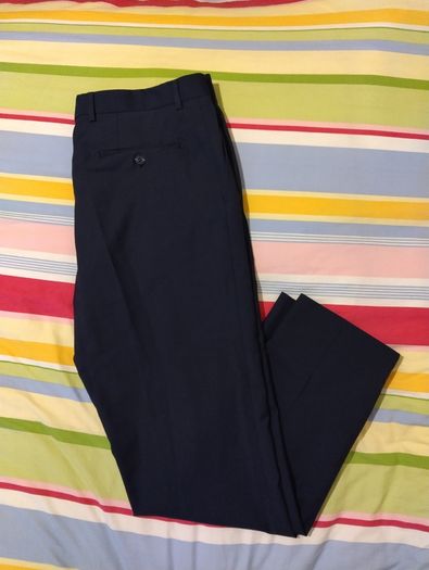Benetti 3 Piece Tailored Navy Blue wool blend Suit