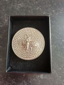 Brooche