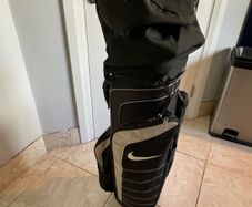 Nike golf bag