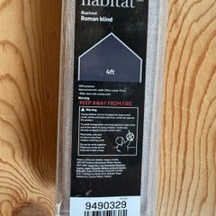 Habitat 4ft Blackout Roman Blind