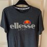 ELLESSE  T-shirt. Size small / medium. Great Quality & In Excellent Condition. Weighty 100% cotton. Image 5
