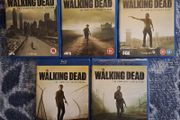 WALKING DEAD blu ray boxsets. 7 euro each