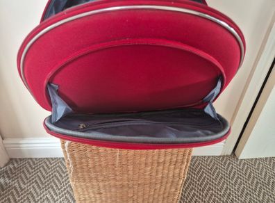 Red vanity case