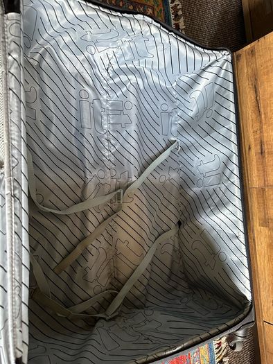 it Luggage suitcase large light weight