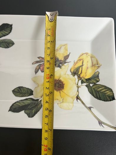 Tipperary Crystal  Botanical Studio - Mermaid Rose Plate
