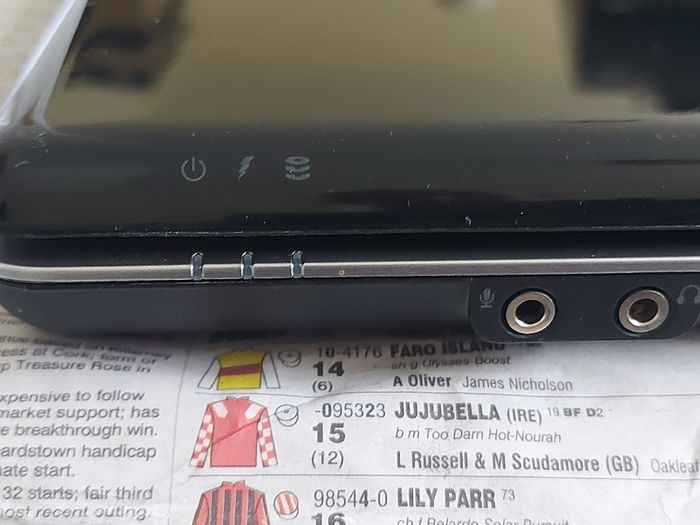 Compaq Presario CQ50, AMD Sempron SI-40, 2.0GHz, 1GB Ram, Windows 7, 32 Bit, Firefox, Opera and chrome, excellent cosmetic condition, Vintage Laptop