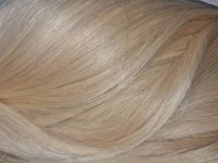 Tape in hair extensions
