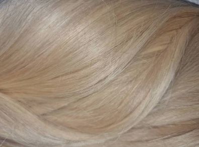 Tape in hair extensions
