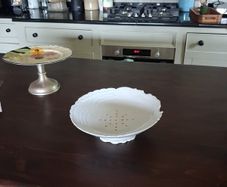 Vintage ceramic fruit bowl colander