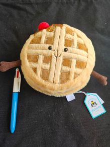 Jellycat Amuseables Rene Waffle