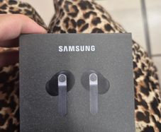 Samsung buds4 pro