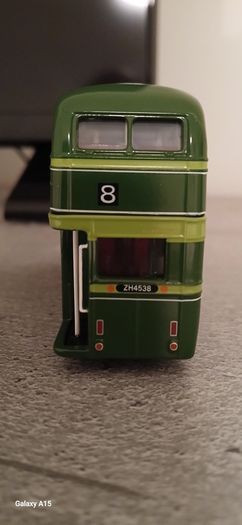 model bus