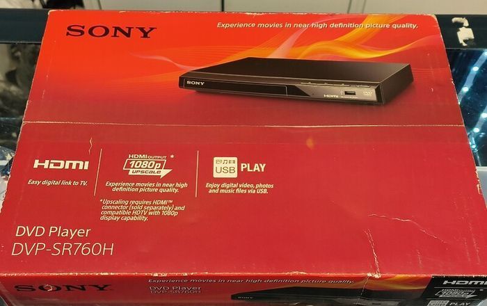 Sony DVP-SR760H DVD Player/CD Player (HDMI, 1080p Upscaling, USB Input, Xvid Playback, Dolby Digital)