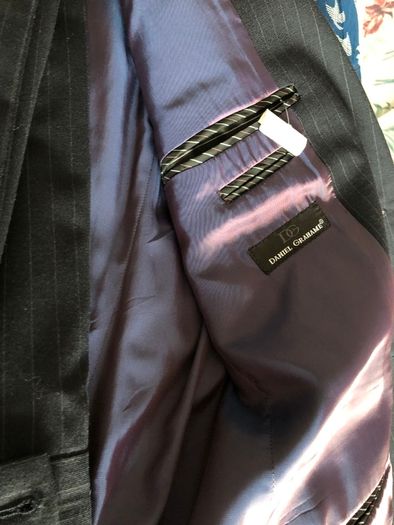 QIICK SALE----2 piece suit Daniel Grahame 42R