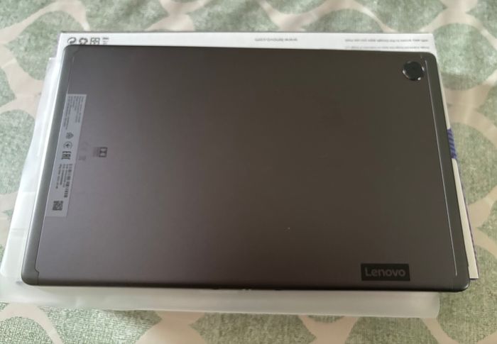 Lenovo Tab M10 HD 10.1" Brand New with Tags Full Package with Keyboard Case