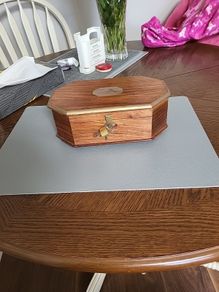 Trinket/jewellery box