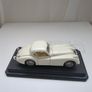 Bburago 1/24 Jaguar XK 120 Coupe Image 4