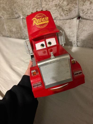 Disney cars Mack