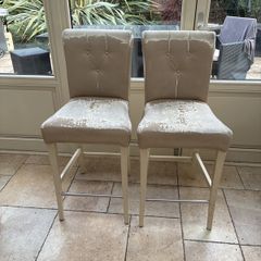 bar stools