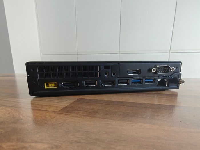Lenovo ThinkCentre M920q Tiny PC | i7 (9th gen) | 16GB | 256GB | Win11