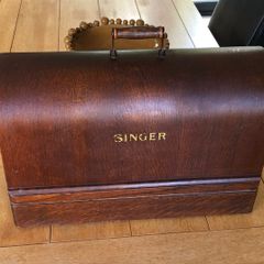 Singer Sewing Machine