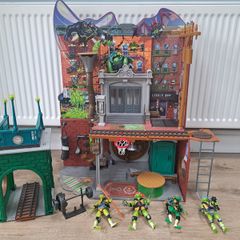 Ninja Turtle house