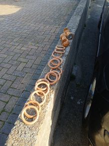 Curtain rings And 2 rail supports