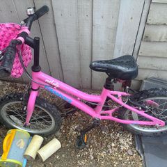 Girls pink bike