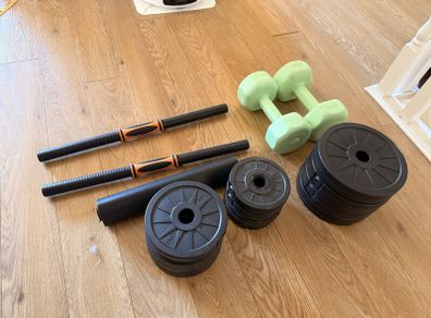 Adjustable Dumbbell Set up to 40 kg with Barbell Connector and 3 kg Dumbbells