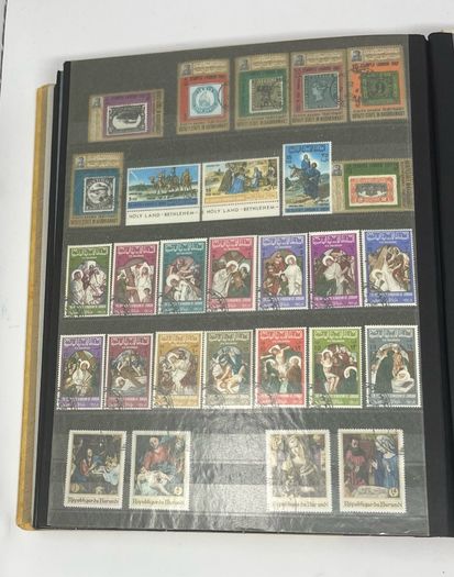 Collection: Austria (Osterreich) Stamps both mint an commemorative stamps on 45 pages