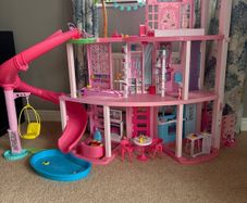 Barbie Dream House, Airplane, Campervan, vehicles