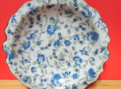 Vintage Ashtray/ Floral Design/ Gold Trim