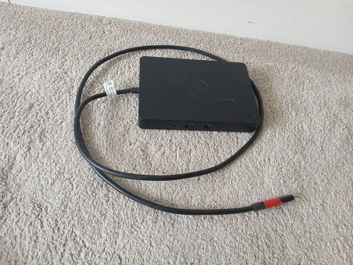 Dell wd15 Docking station