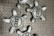 Audi centre caps