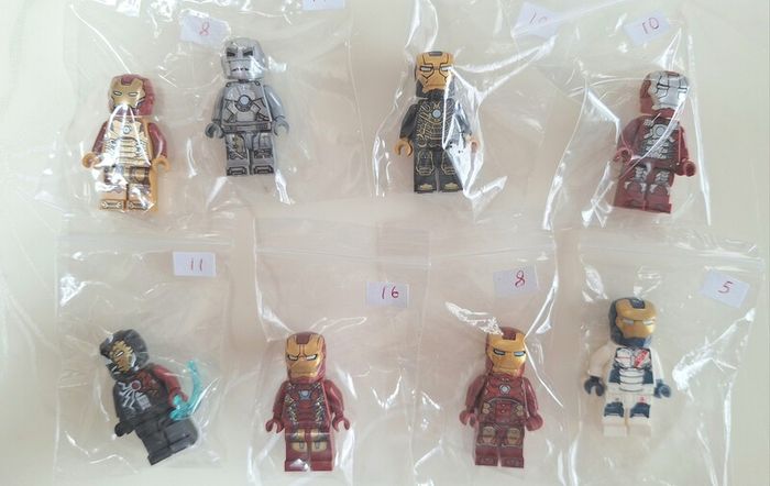 Lego Minifigures - Marvel & DC