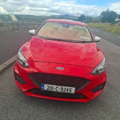 201 Ford Focus ST Line - History Report Available