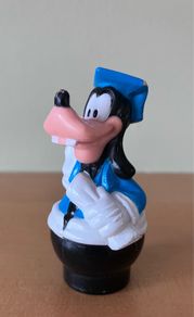 Vintage Disney, Goofy "The Graduate"Finger Puppet/Table Topper by Arco