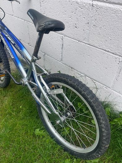 Kids bike