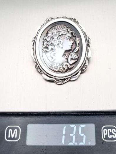 Vintage 925 Silver Carved Cameo Brooch
