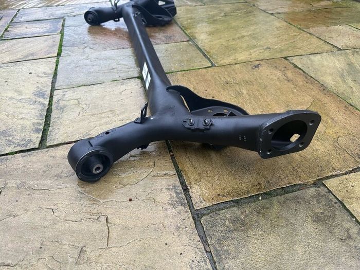 2006-2014 Toyota Yaris rear axle beam