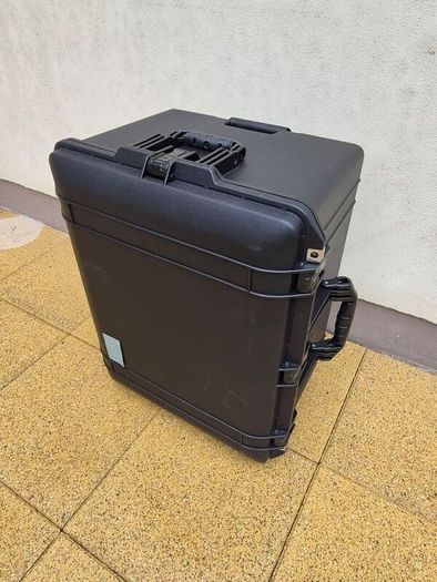 Extra Large Hard Case on Wheels (Peli)- Heavy Duty