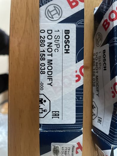 4 x Bosch fuel injectors 0 280 158 038