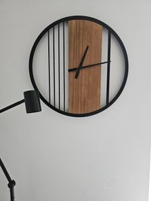 Wall clock