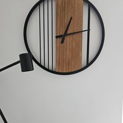 Wall clock