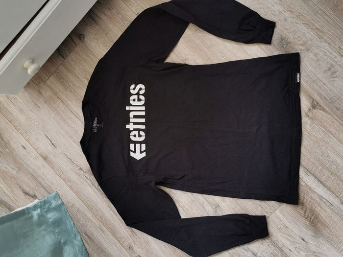 Ethics men top