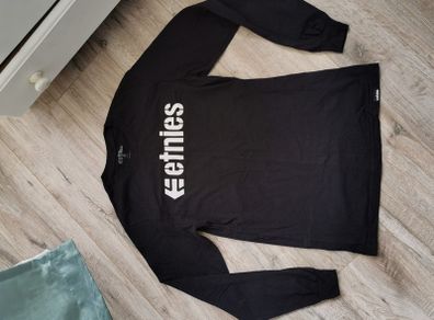 Ethics men top