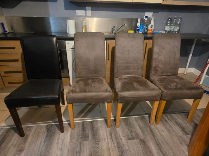 4x Chairs