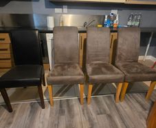 4x Chairs